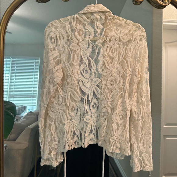 Lace jacket - Picture 3 of 5